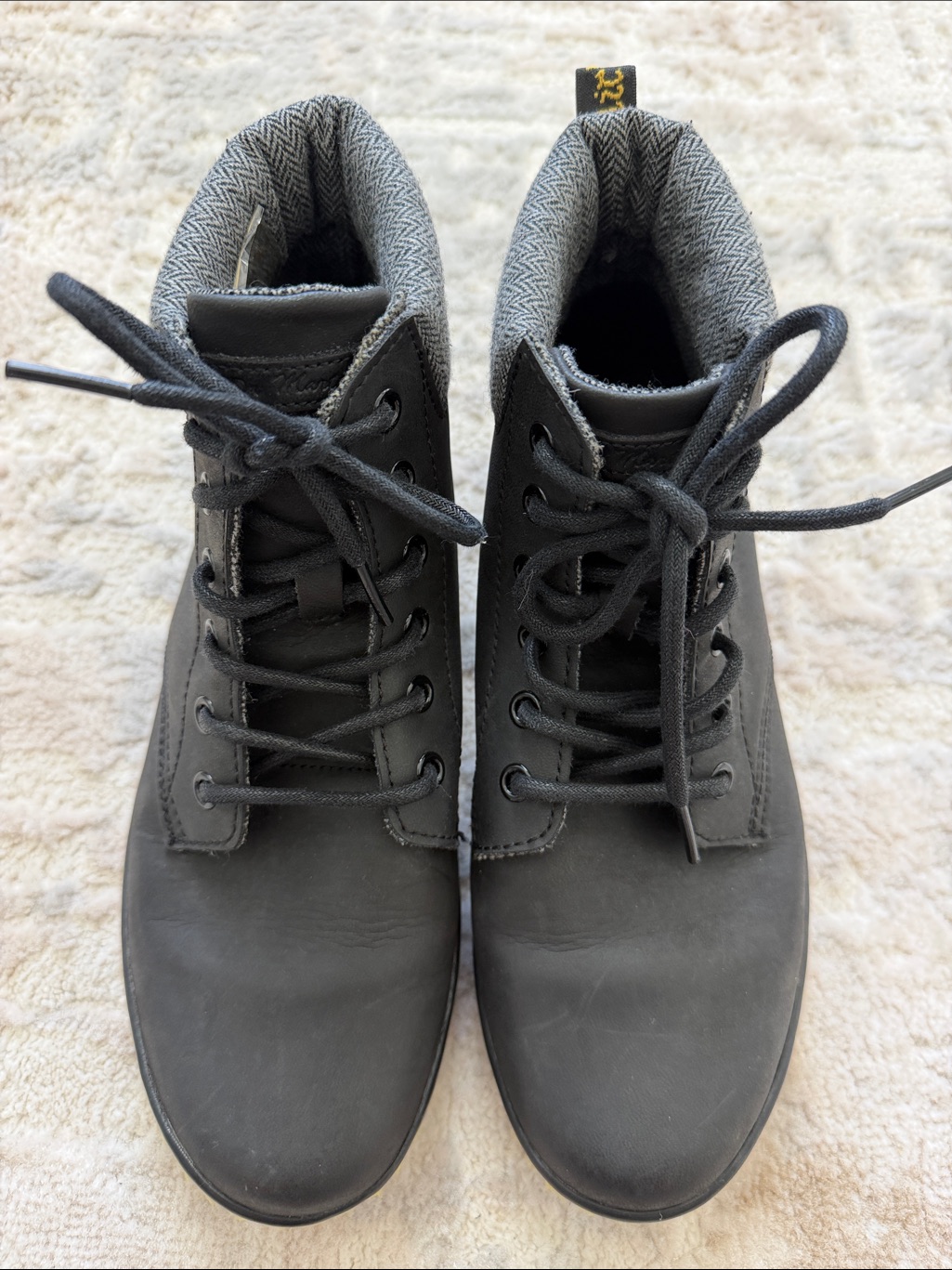 Dr. Martens Men's Black Chukka Boots